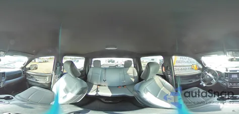 2022 Ram 2500 Tradesman z USA, uszkodzony, nr VIN 3C6UR5CJ4NG321834